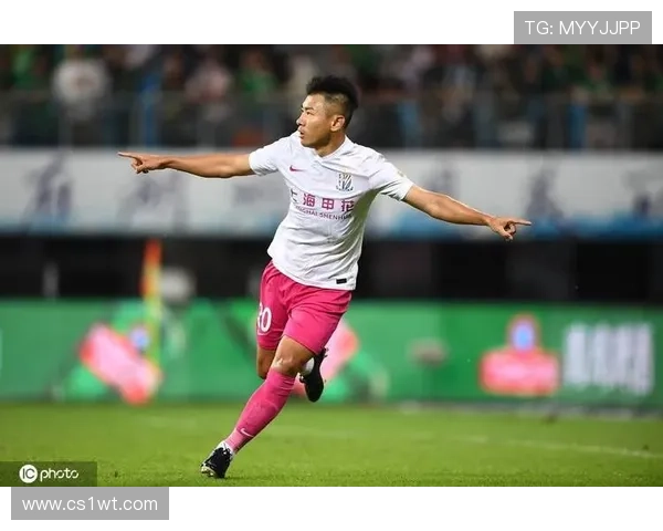 搜狐体育深度解析足球赛事精彩瞬间