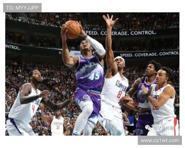 佛罗伦萨帕尔马上半场互交白卷 佛罗伦萨帕尔马上半场互交白卷